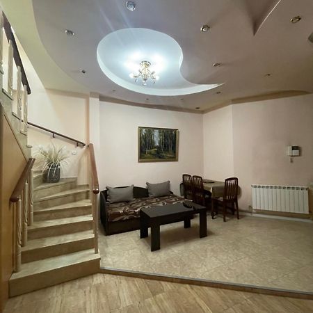 Apartment #1 In The City Center Erivan Exterior foto