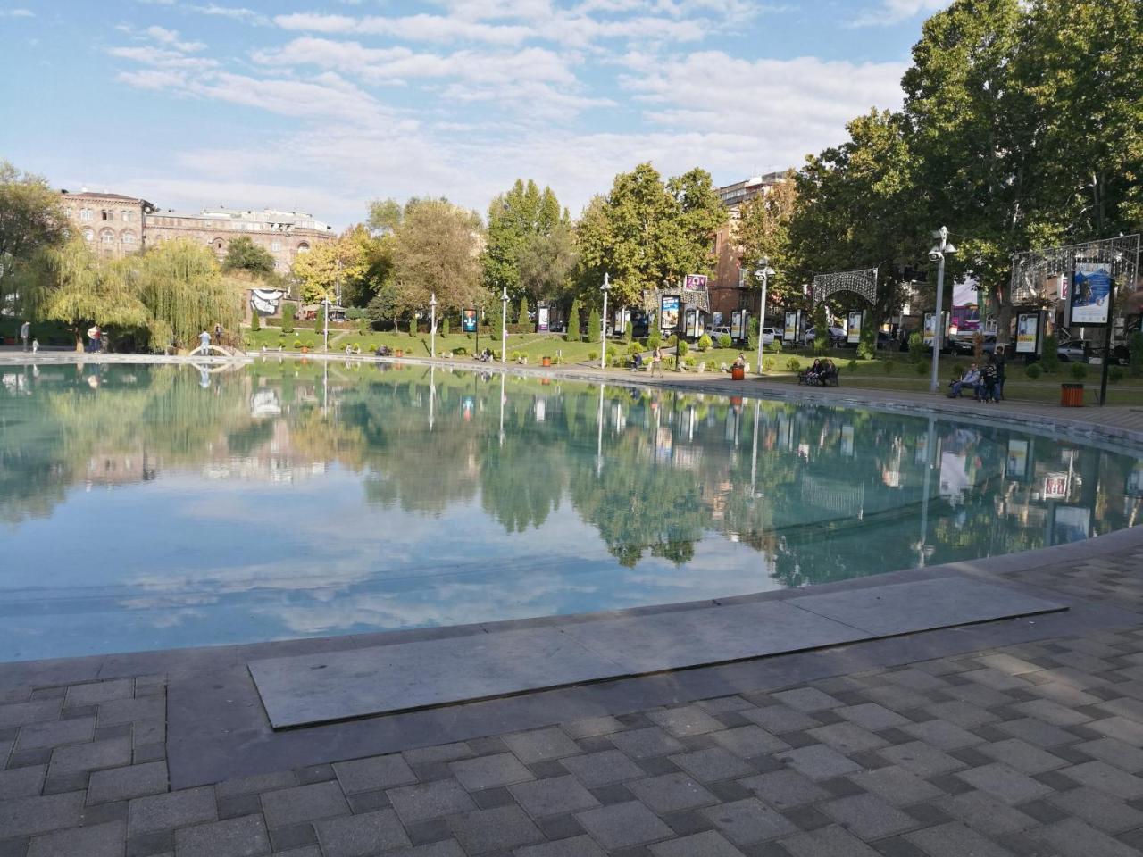 Apartment #1 In The City Center Erivan Exterior foto