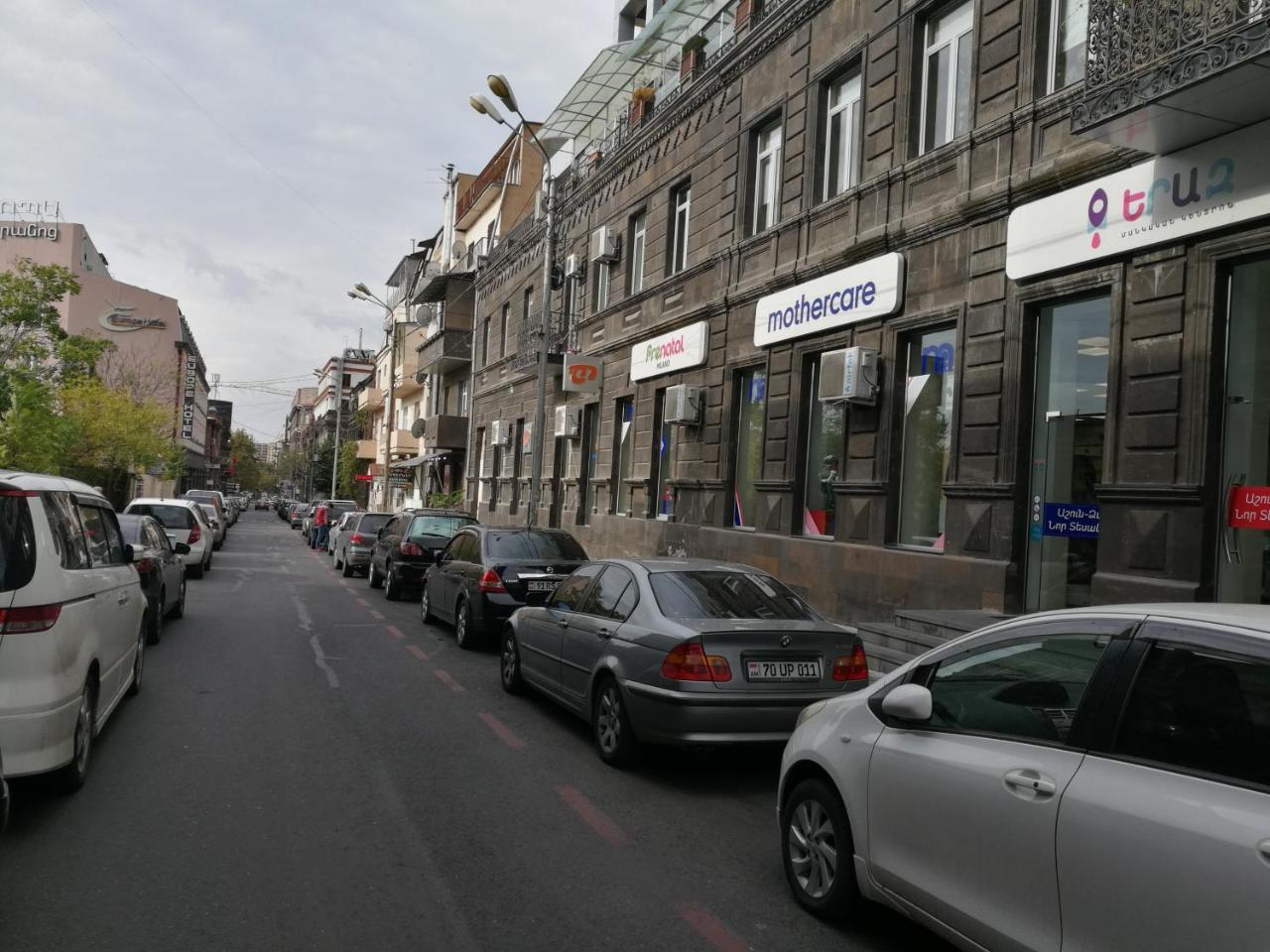 Apartment #1 In The City Center Erivan Exterior foto